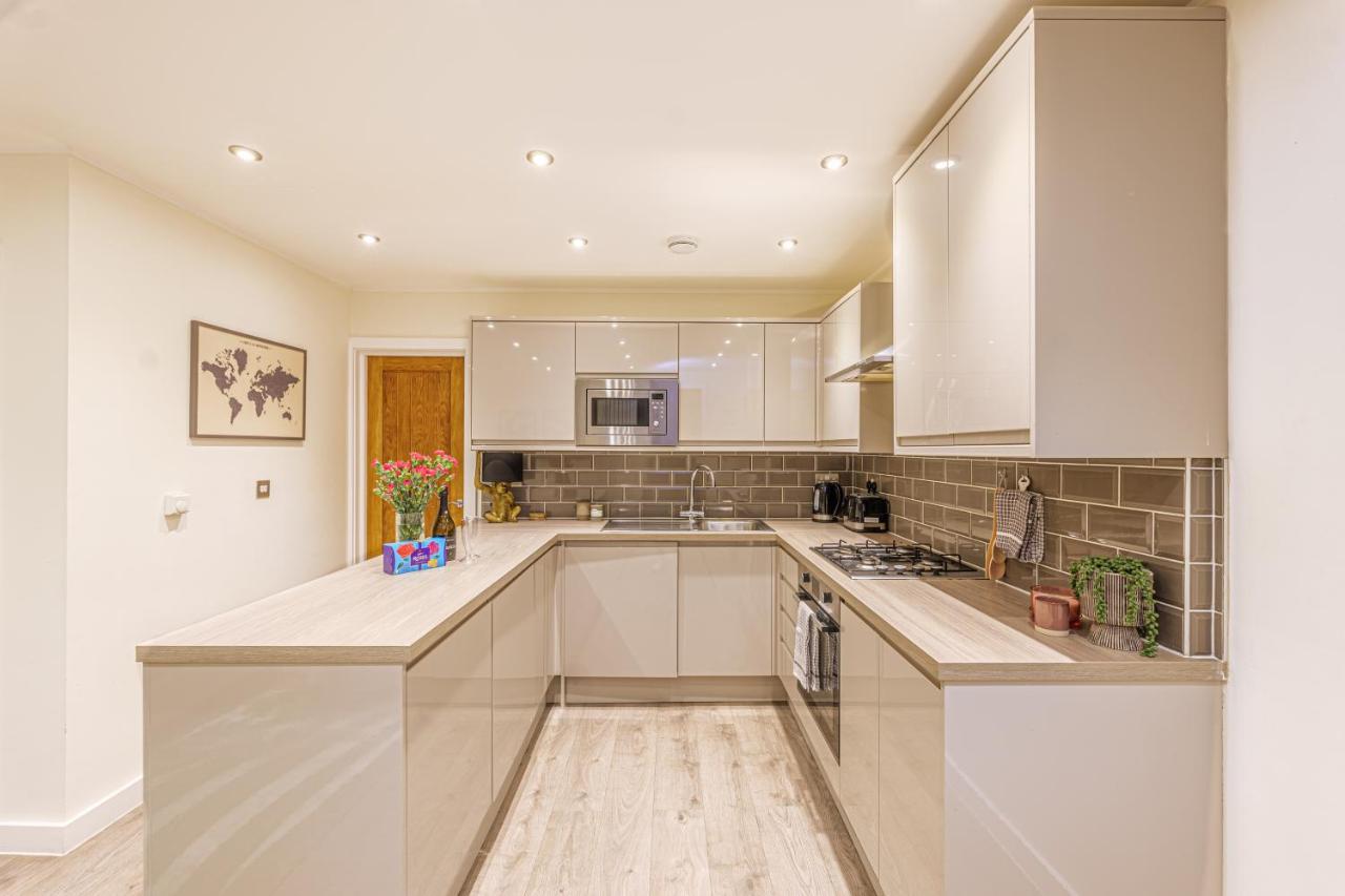 Stunning Family Apartments - Bromley Exterior photo